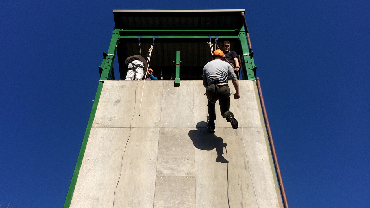 corporate abseil team building sussex kent