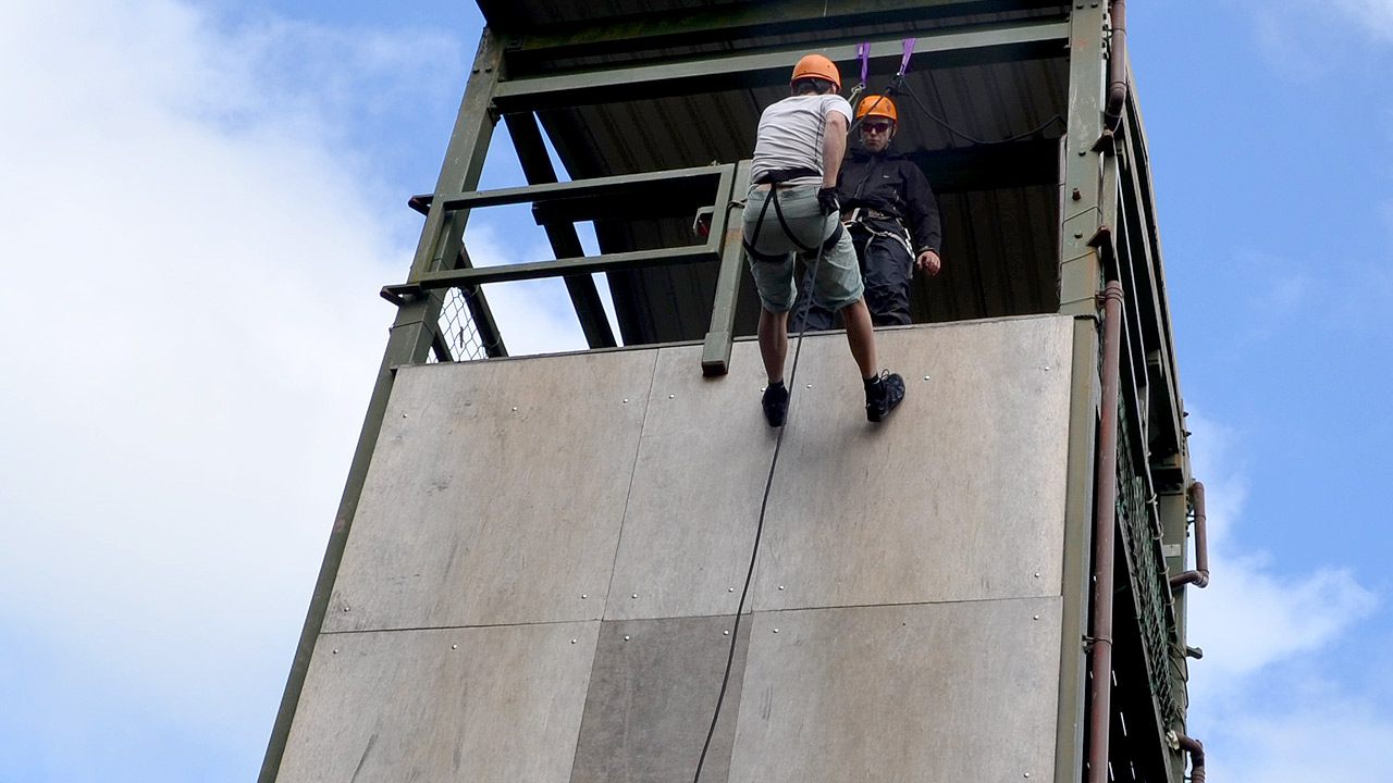 corporate abseil team building sussex kent