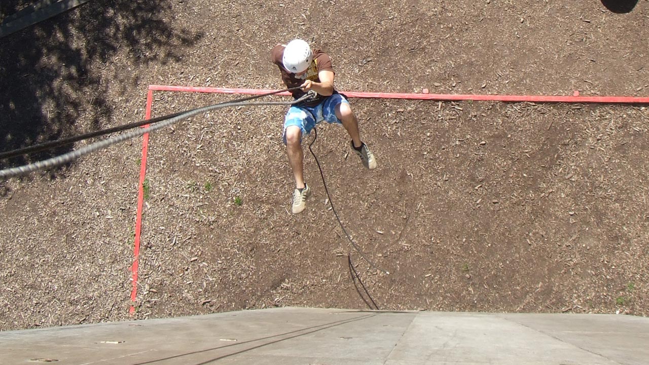 abseiling experience sussex