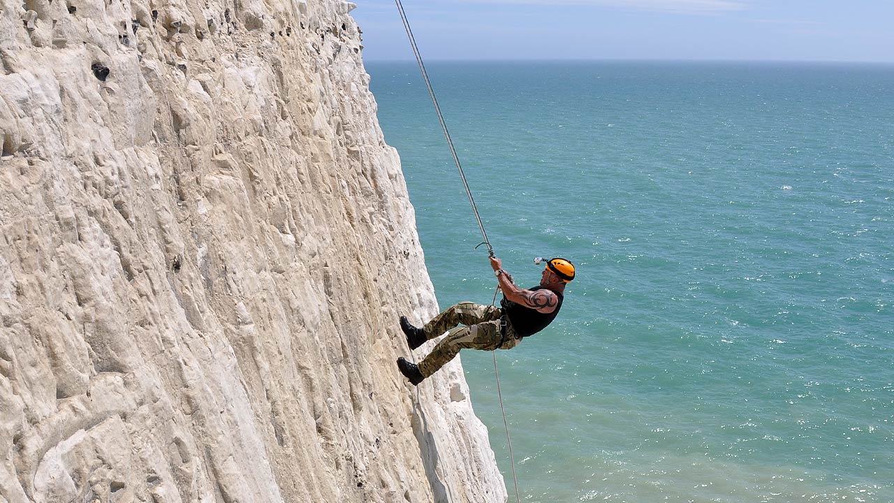 abseil peacehaven