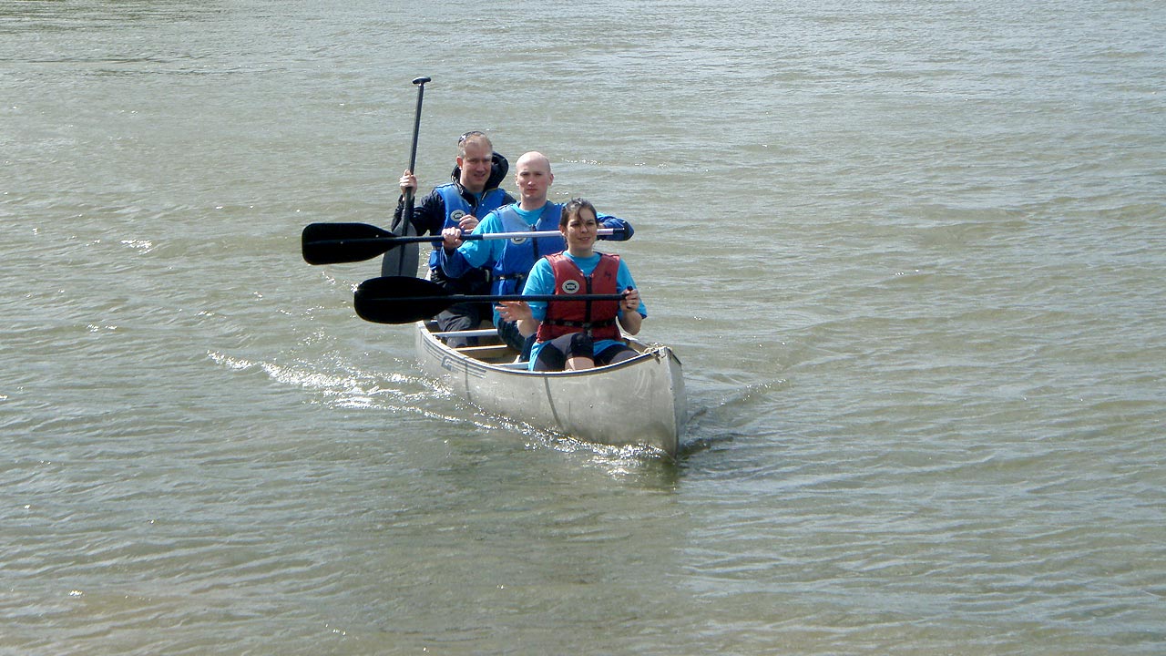 canoeing corporate team building sussex kent