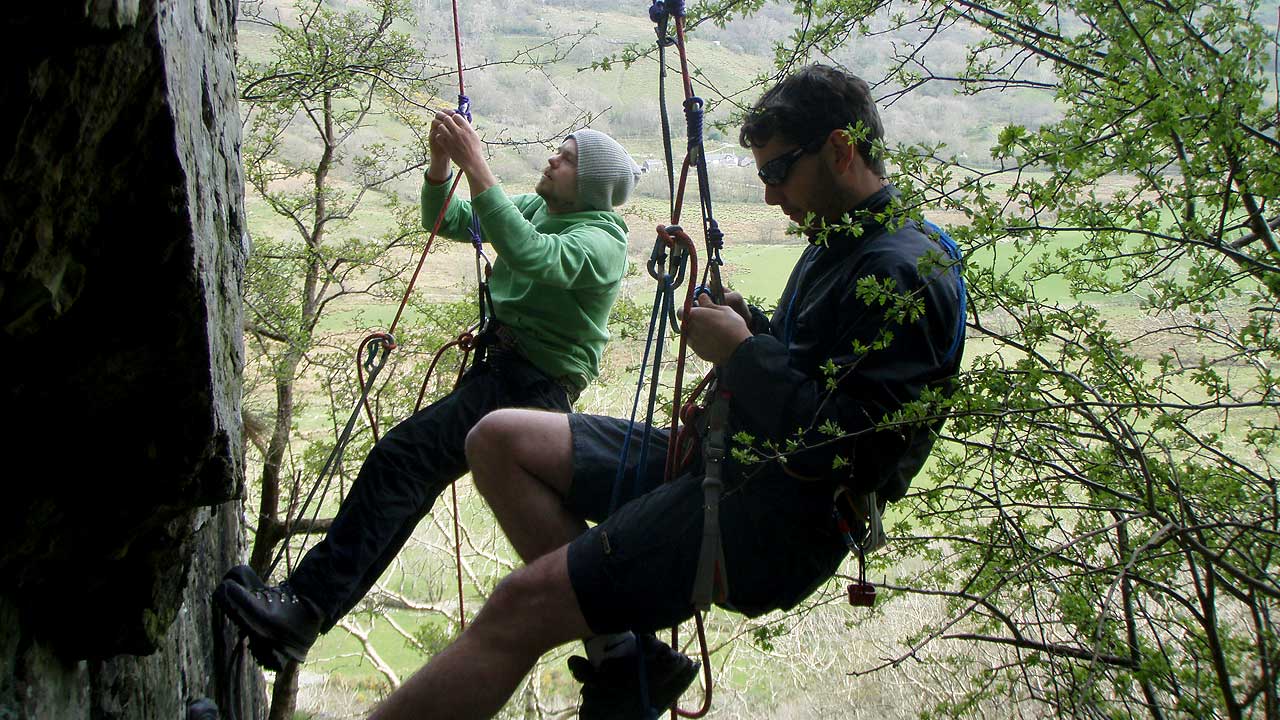 self rescue rock climbing course