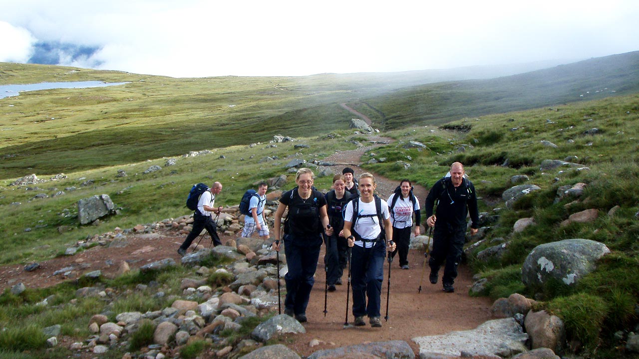 uk peaks challenge mountain