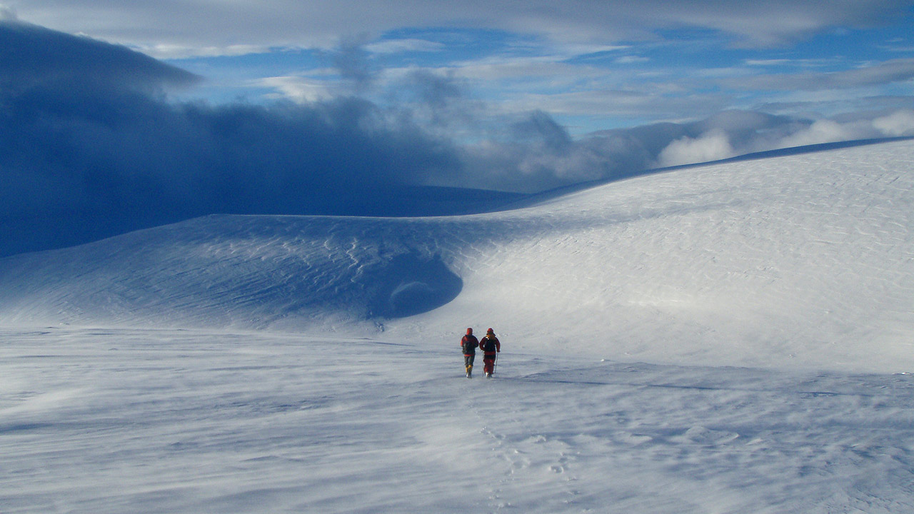 scotish winter mountaineering course