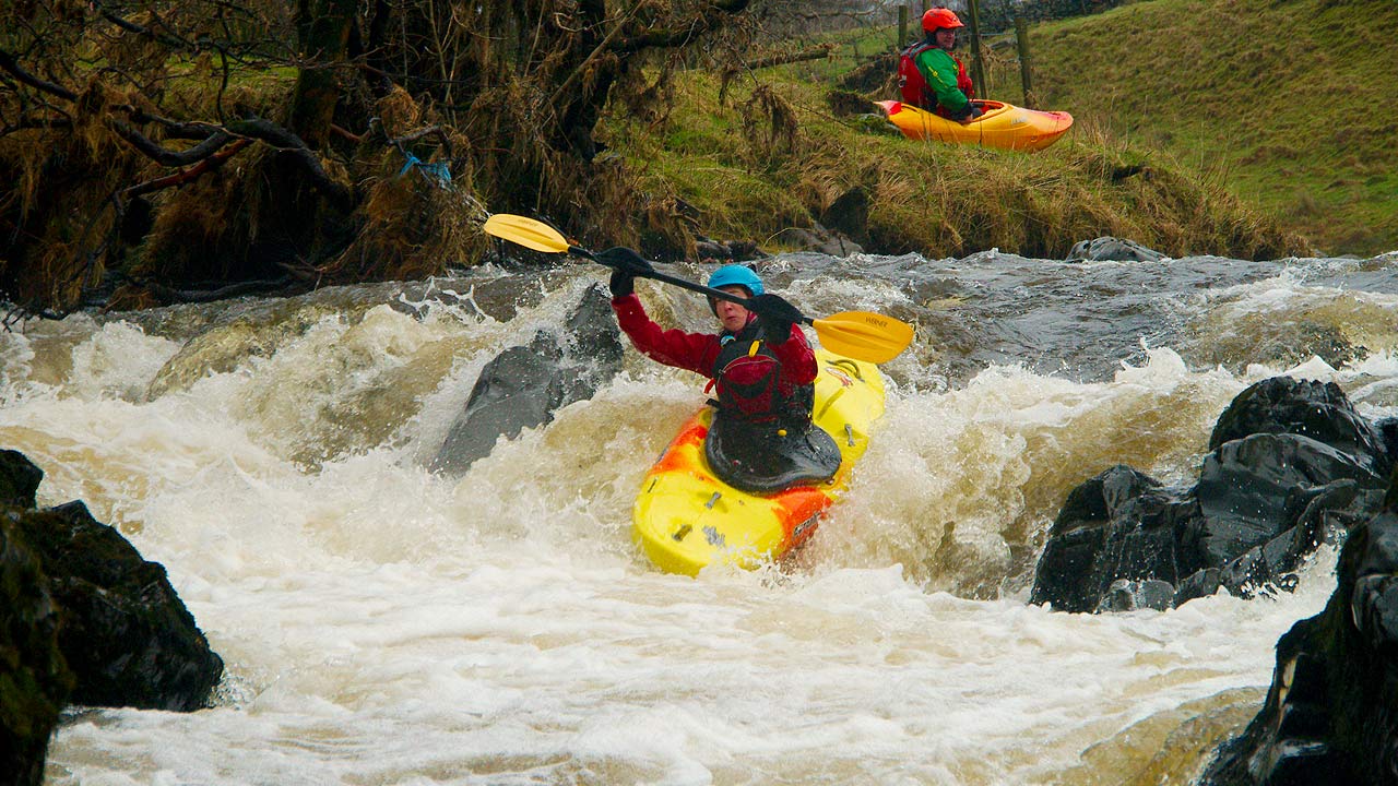 white water kayaking award training course